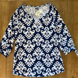 Ladies M Mud Pie top
